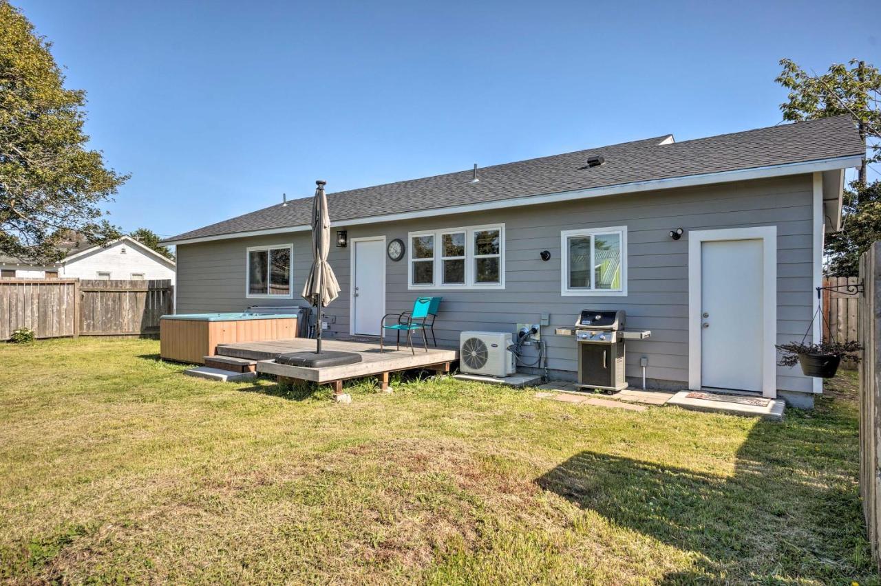 Coastal Getaway By Pebble Beach And Redwoods! Crescent City Exterior photo