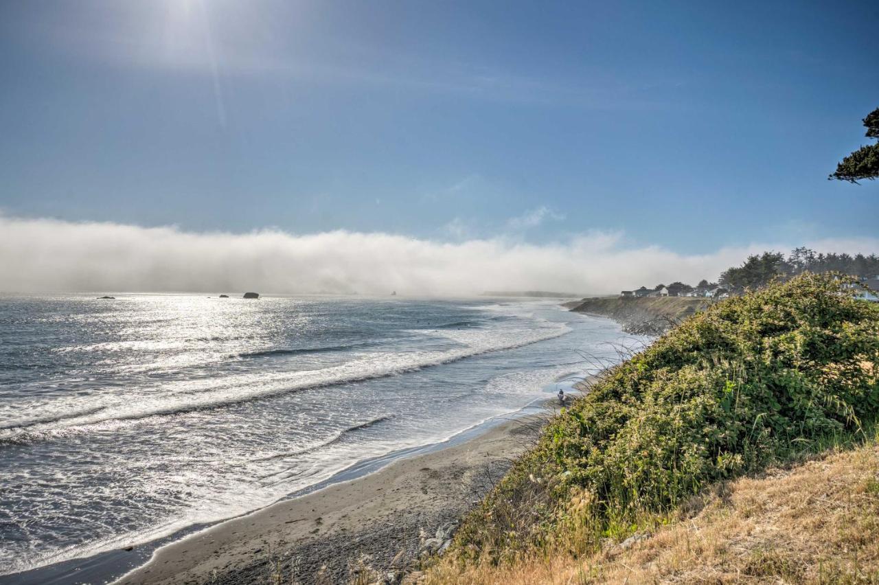 Coastal Getaway By Pebble Beach And Redwoods! Crescent City Exterior photo